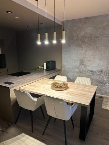 Gold Apartment Centrum Garaz Γκλίβιτσε Εξωτερικό φωτογραφία